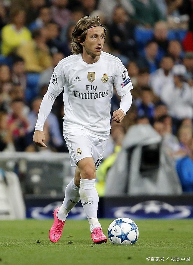 圆神闪击难救主，费兰半场帽子戏法，巴萨5-3贝蒂斯豪取六连胜